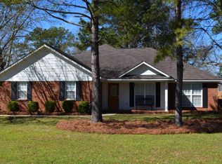 174 Stapleton Dr, Leesburg, GA 31763
