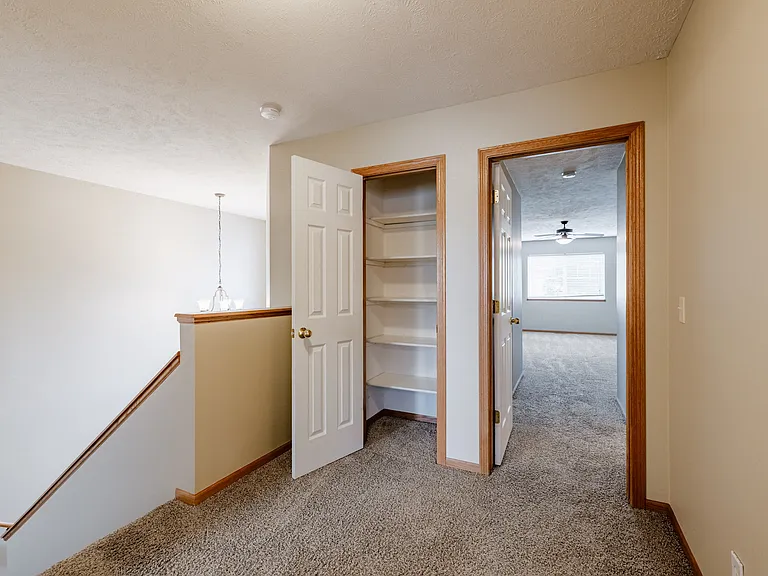 8804 Sicily Ln — Photo 32