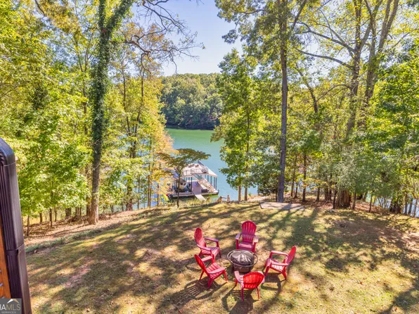 6011 Warpath Rd, Flowery Branch, GA 30542