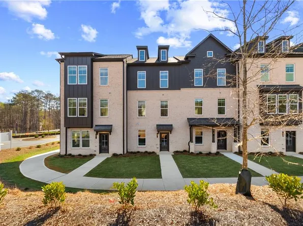 103 Daybreak Ln, Newnan, GA 30265