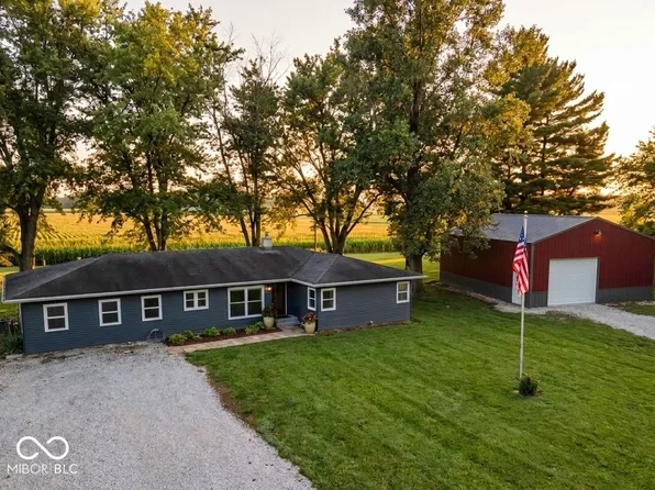 102 Westwood Rd, Fillmore, IN 46128