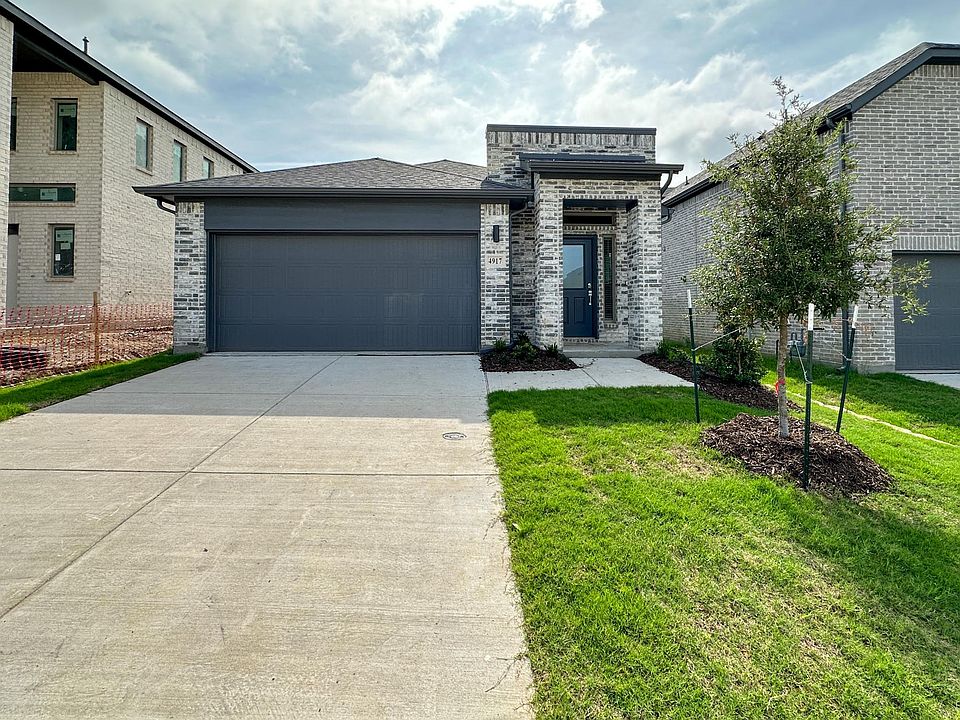 1st image of 4917 Westhill Dr