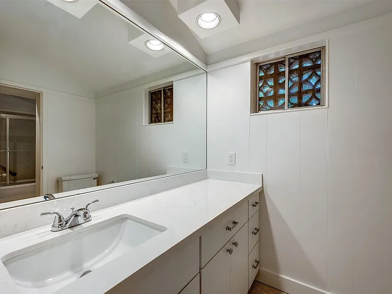 15 Saddlebrook Ln — Photo 35
