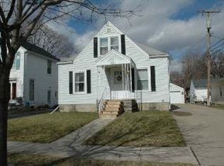 121 Sheridan St, Monroe, MI 48162