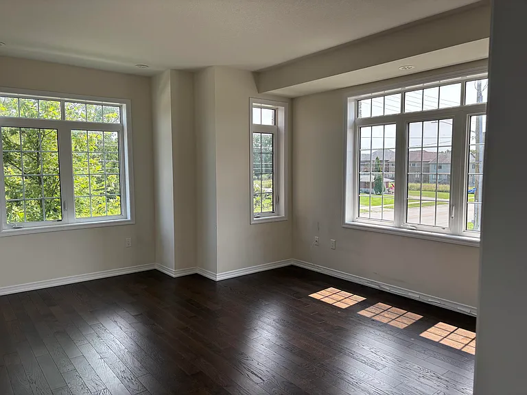8317 Mulberry Dr — Photo 5