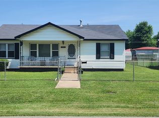 422 W 5th St, Skiatook, OK 74070