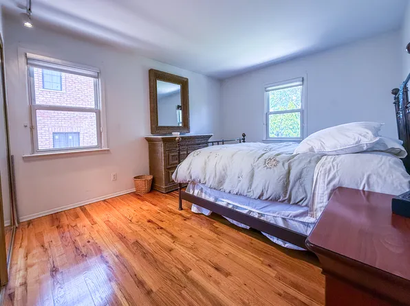 138-35 11th Avenue image 26 of 51