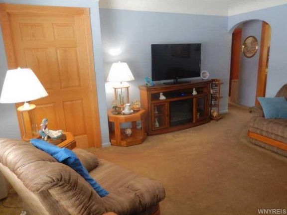 4th image of 87 Kirkwood Dr