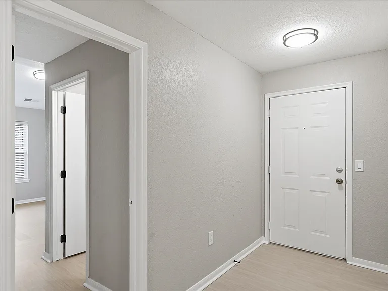 The Villas at North Oak — Photo 18