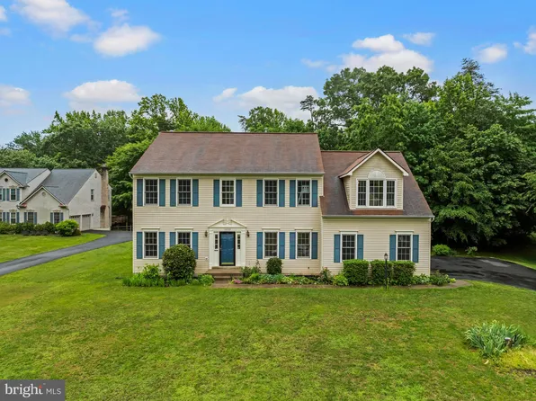 12353 Silent Wolf Dr, Manassas, VA 20112