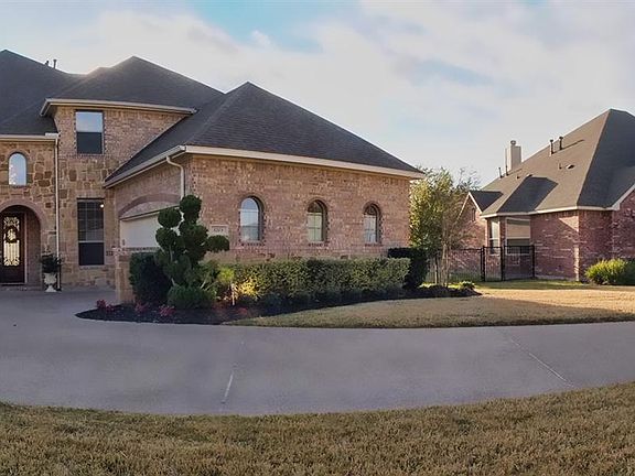 3rd image of 1203 Greatview Ct