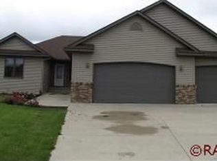 406 Perry St, Eagle Lake, MN 56024