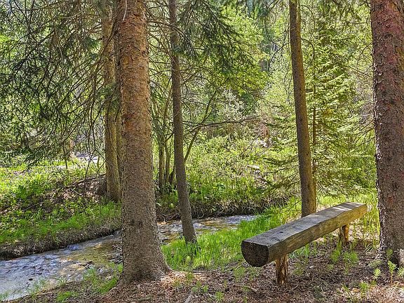 3rd image of 3727 Gamble Gulch Rd