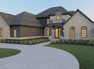 1061 E Avon Rd, Rochester, MI 48307