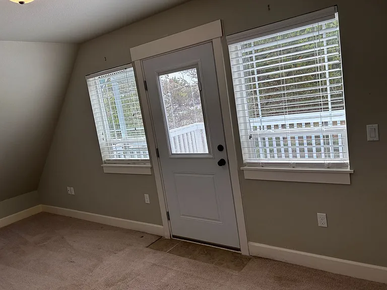 905 Pacific Surf Ave SW — Photo 27