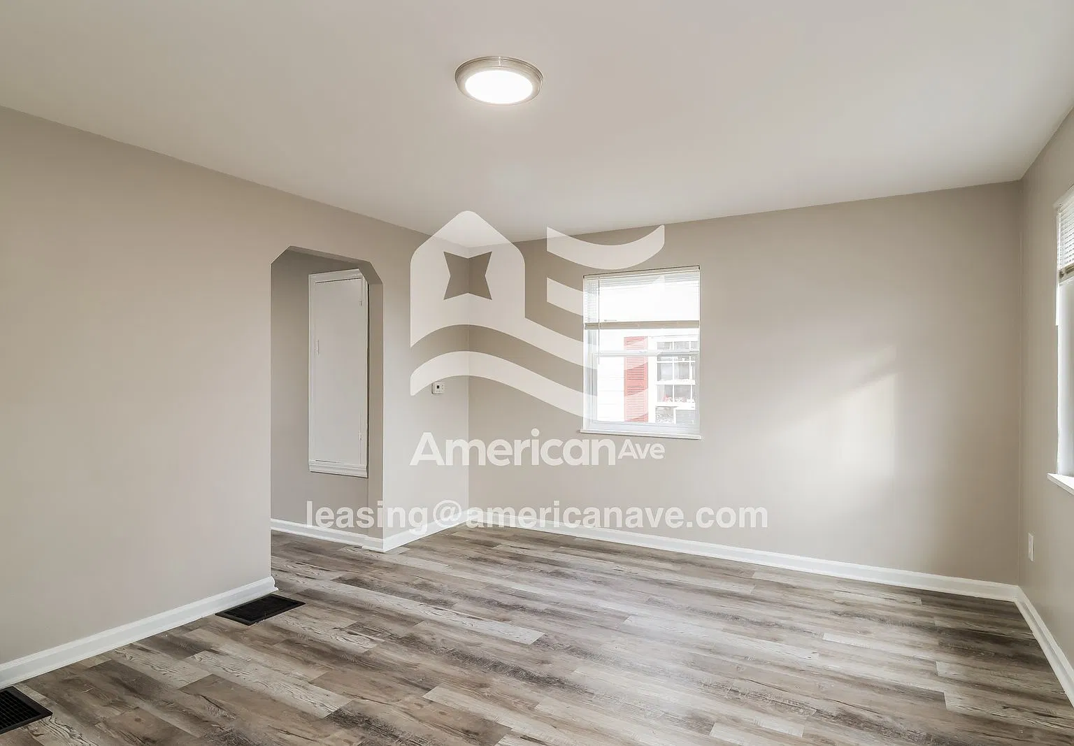 2 bed, 1.0 bath, 1100 sqft, $1,290 — Photo 4