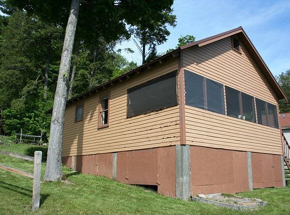3rd image of 72 Tunnel Ln