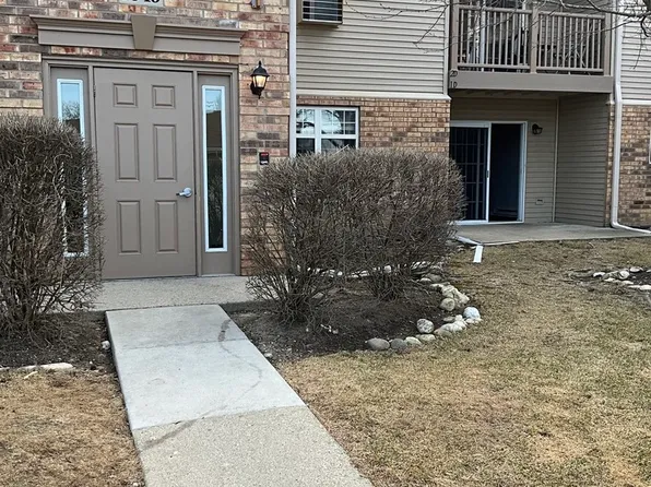 1545 W Crystal Rock Ct Unit 1D, Round Lake Beach, IL 60073