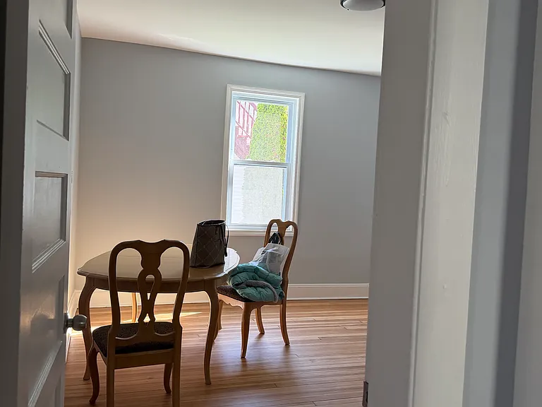 333 Ridgefield Ave #1 — Photo 8