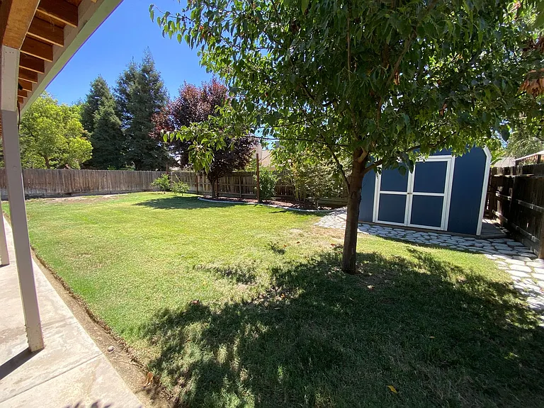 2643 W Oakridge Ave — Photo 38