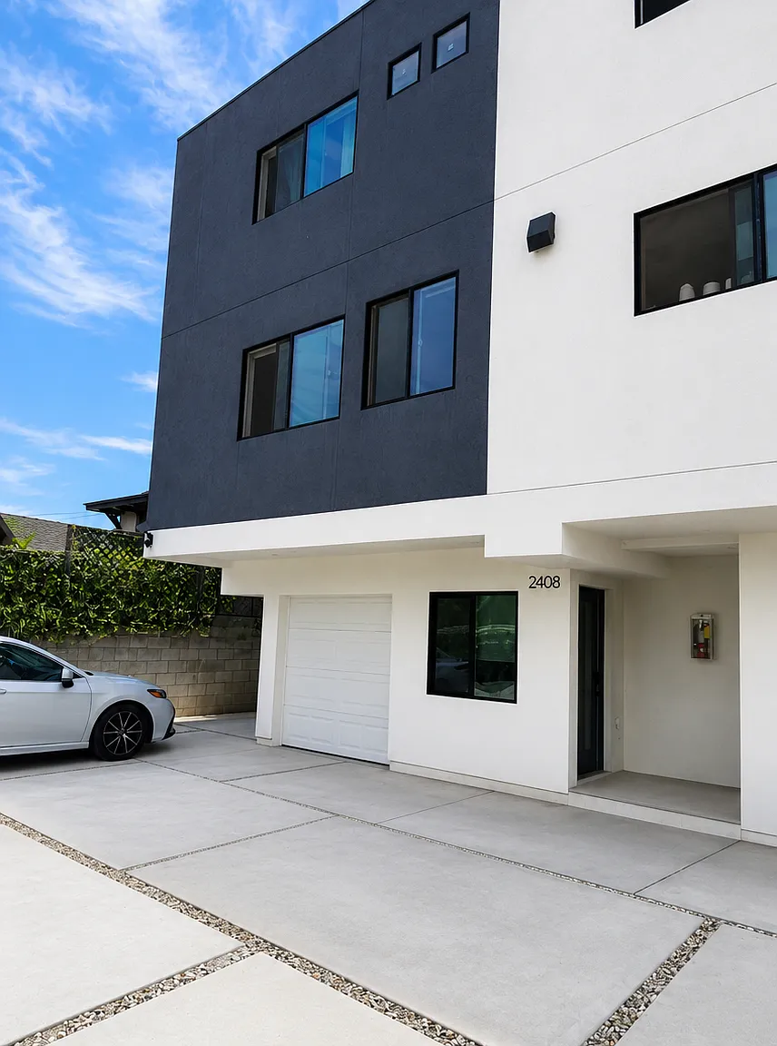4 bed, 1408 sqft, $4,600 — Photo 1