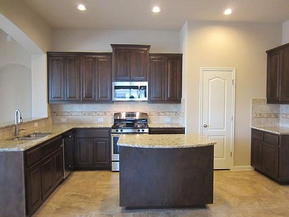 5th image of 119 Pentire Way