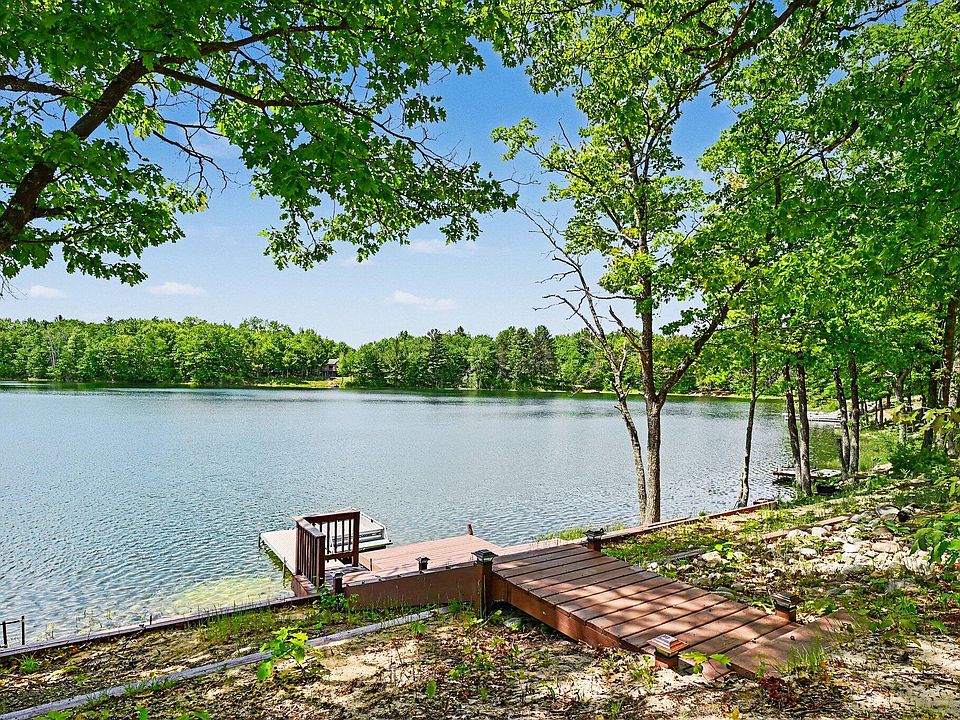 1st image of 8064 Eagle Lake Dr NE