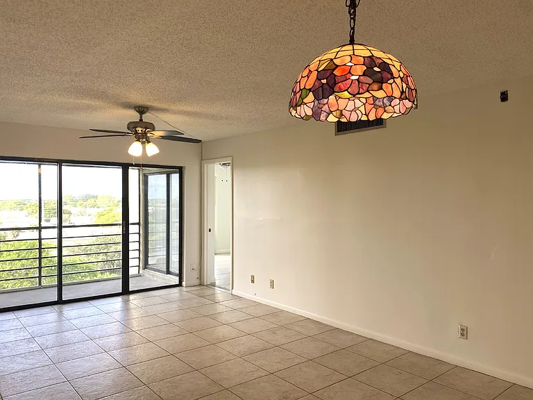 2322 S Cypress Bend Dr #711 — Photo 26