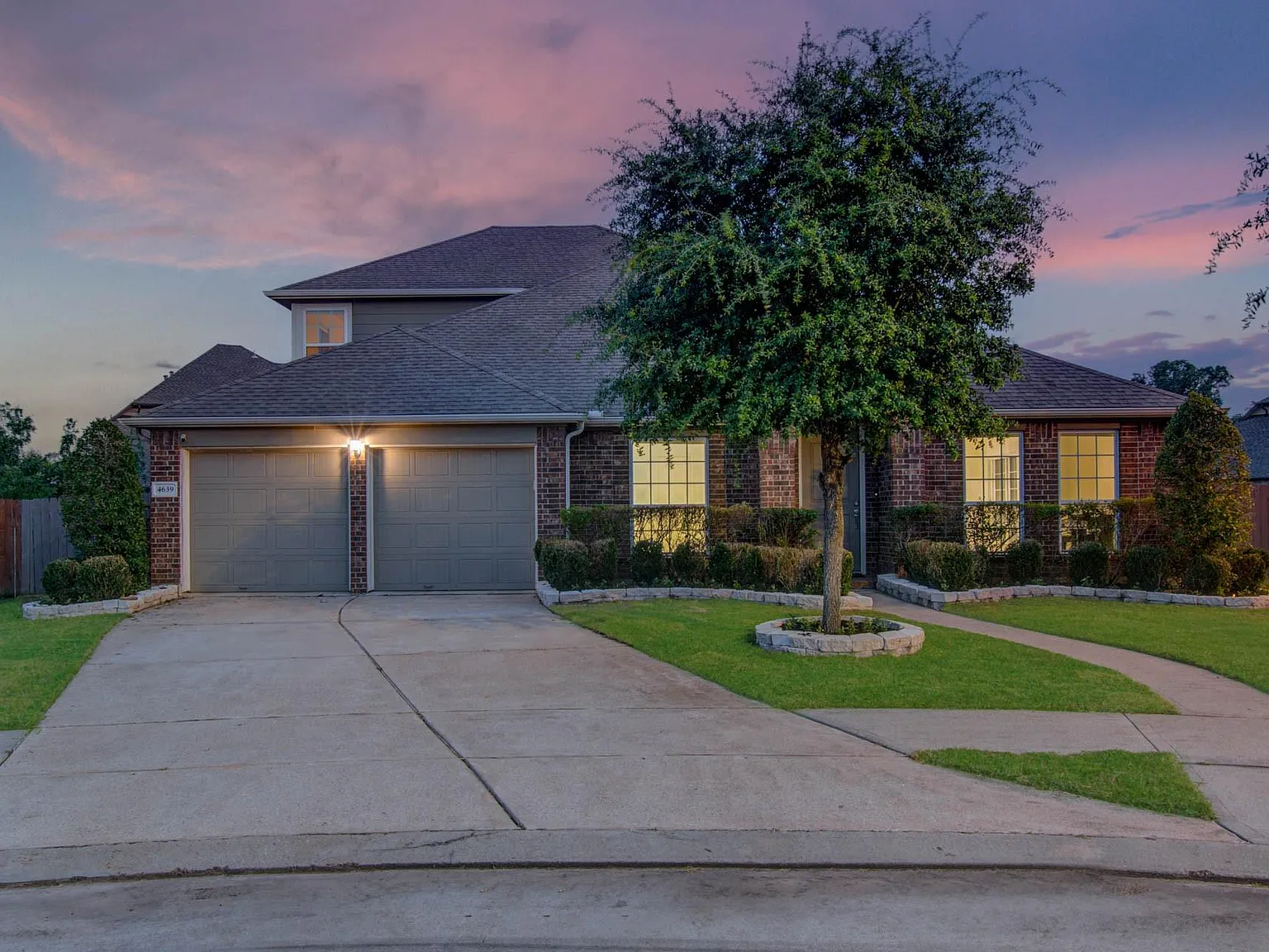 4 bed, 2.5 bath, 3445 sqft, $3,250 — Photo 1