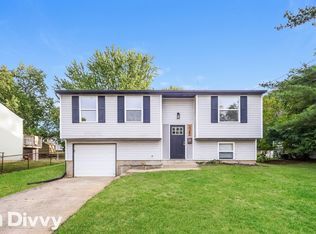 2322 Fulbourne Dr, Cincinnati, OH 45231