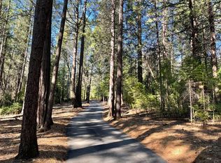 13604 Axle Ct, Grass Valley, CA 95945