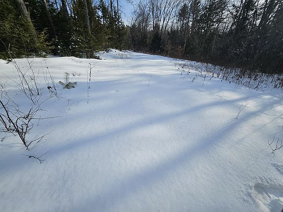 5th image of 07A Five Kezar Road