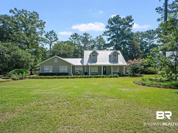 1502 Bradley Ave, Bay Minette, AL 36507