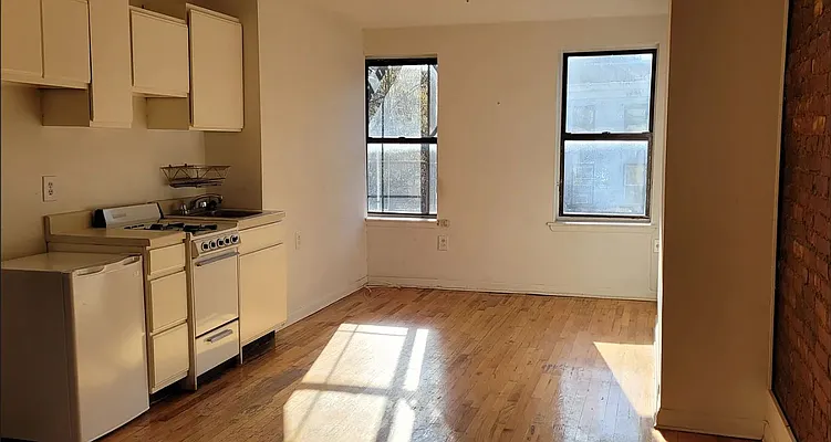 Rented by City Limits Leasing | media 1