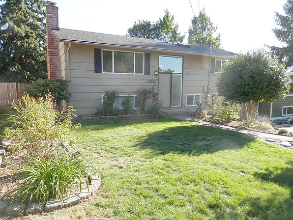 Front yard landscaping