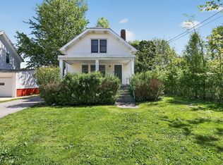 1537 E 214th St, Euclid, OH 44117