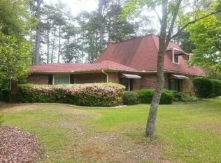 1439 Seventy First School Rd, Fayetteville, NC 28314