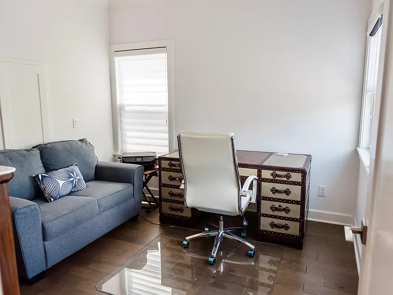 2301 N Marks Mill Ln — Photo 28