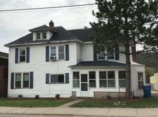 112 Main St, Rollingstone, MN 55969
