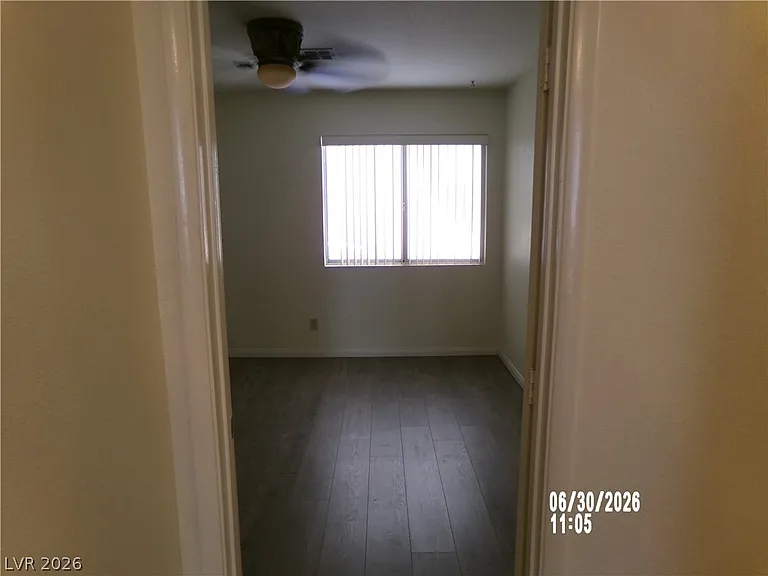 809 Long Branch Dr — Photo 30
