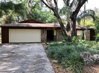 6623 Glencoe Dr, Temple Terrace, FL 33617