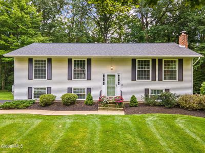7 Acorn Avenue, Clifton Park, NY, 12065
