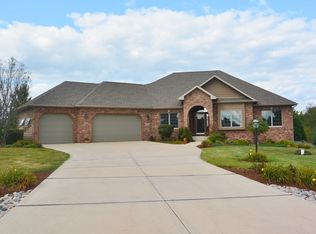 13231 Watercress Rd, Yorkville, IL