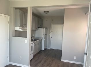 1 W Somerset St #2, Raritan, NJ 08869