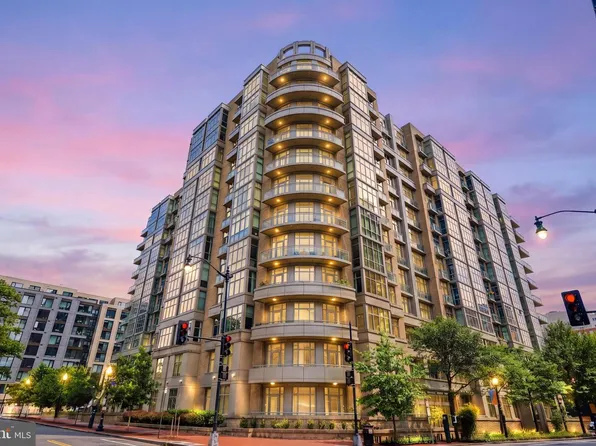 811 4th St NW Unit 908, Washington, DC 20001