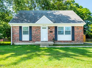 7014 Moorewick Way, Louisville, KY 40272