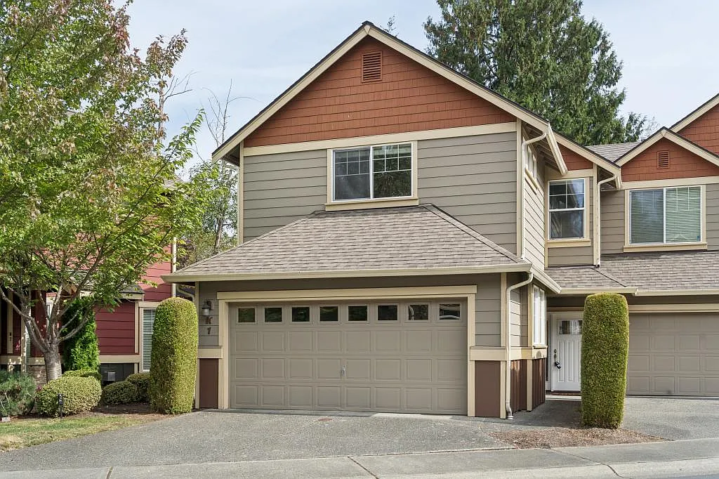 12900 SE 268th St Unit K1 - 3 bedrooms — Photo 1