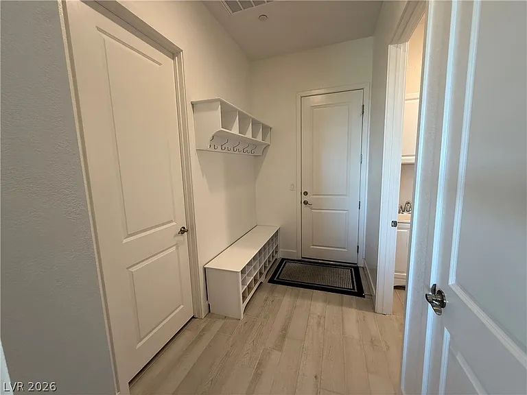 324 Forsyth Park St — Photo 20