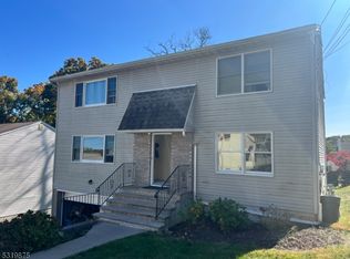 72 Outlook Ave, Hawthorne, NJ 07506