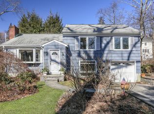 14 Fullerton Pl, Rye, NY 10580